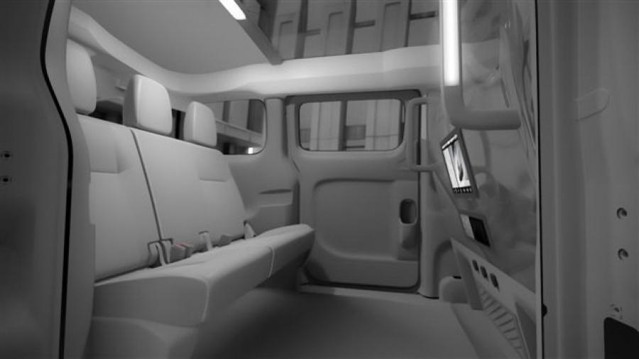  Nissan NV200 NYC Taxi of Tomorrow 2011 года  (фото 2 из 4)